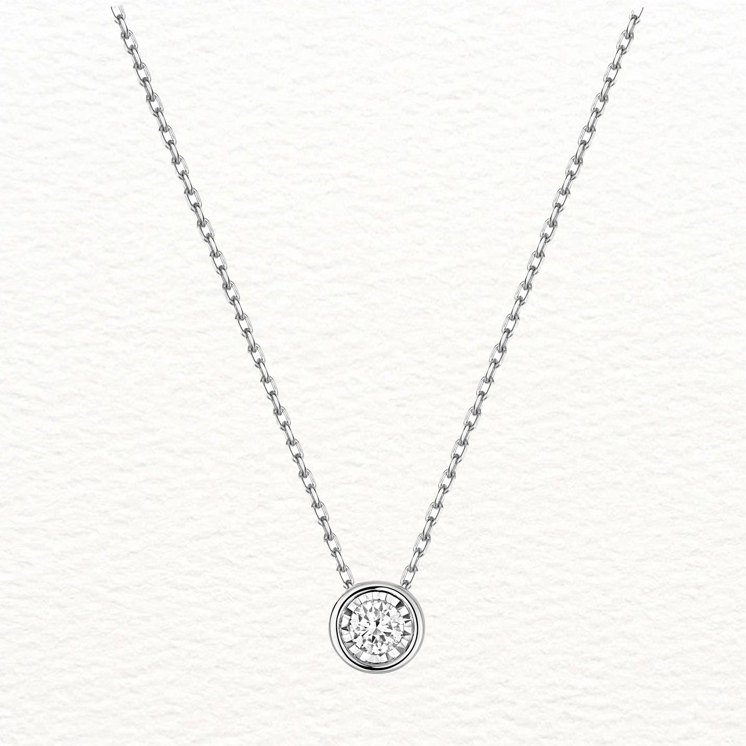 18K Gold Diamond Illusion Rubover Necklace