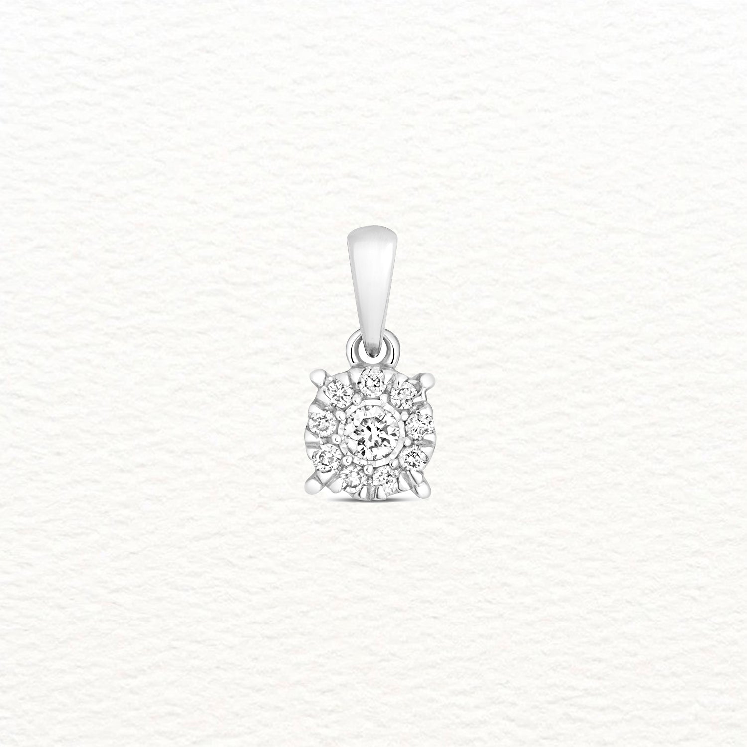 18K Gold and Diamond Illusion Round Cluster Pendant