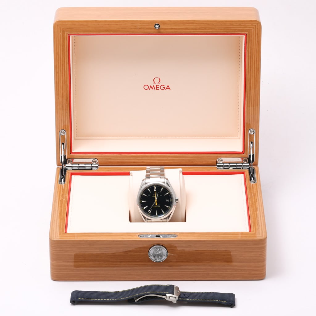 OMEGA SEAMASTER AQUA TERR...