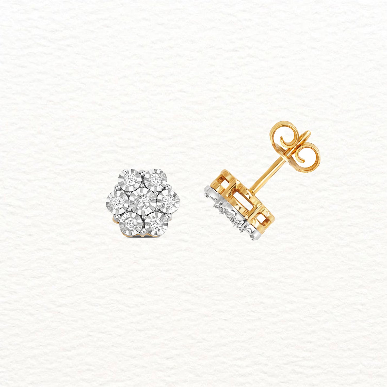 18K Gold and Diamond Illusion Plates Stud Earring
