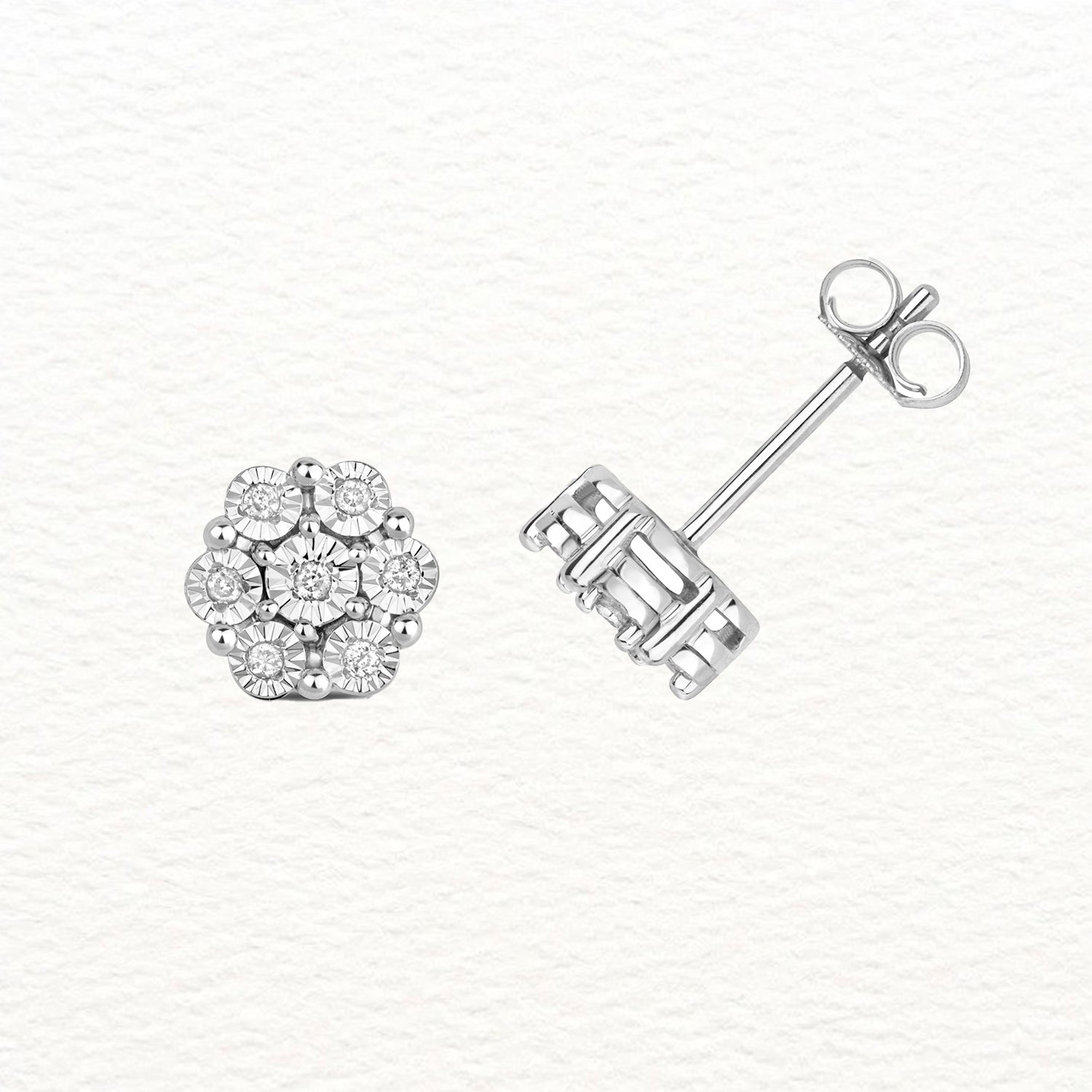 18K Gold and Diamond Illusion Plates Stud Earring