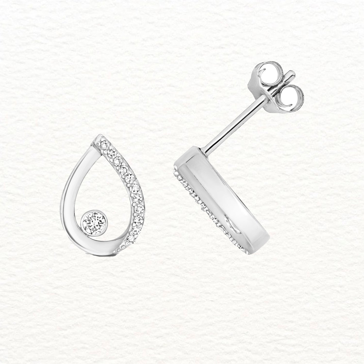 18K Gold and Diamond Nestled Teardrop Stud Earring