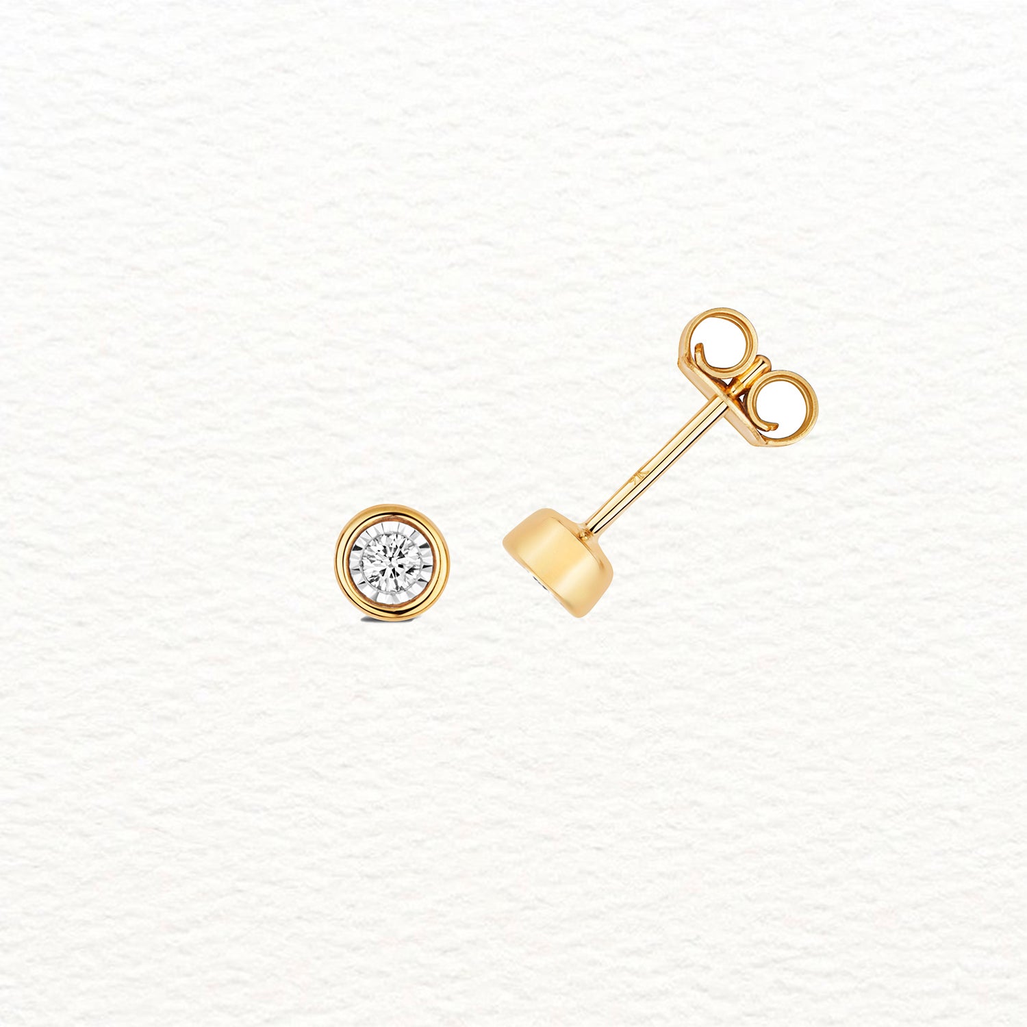 18K Gold and Diamond Illusion Rubover Stud Earring