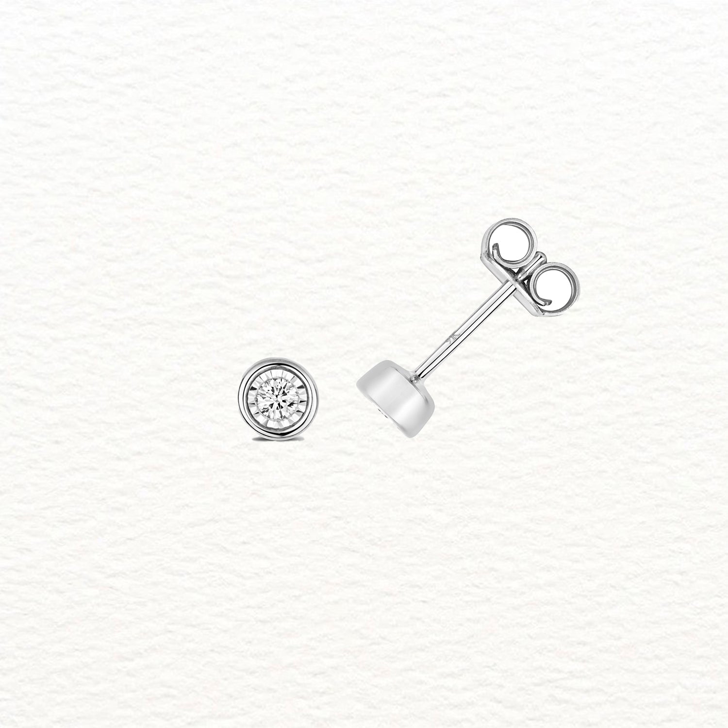 18K Gold and Diamond Illusion Rubover Stud Earring