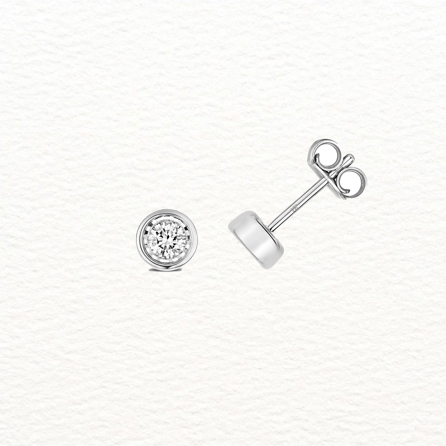 18K Gold and Diamond Illusion Rubover Stud Earring