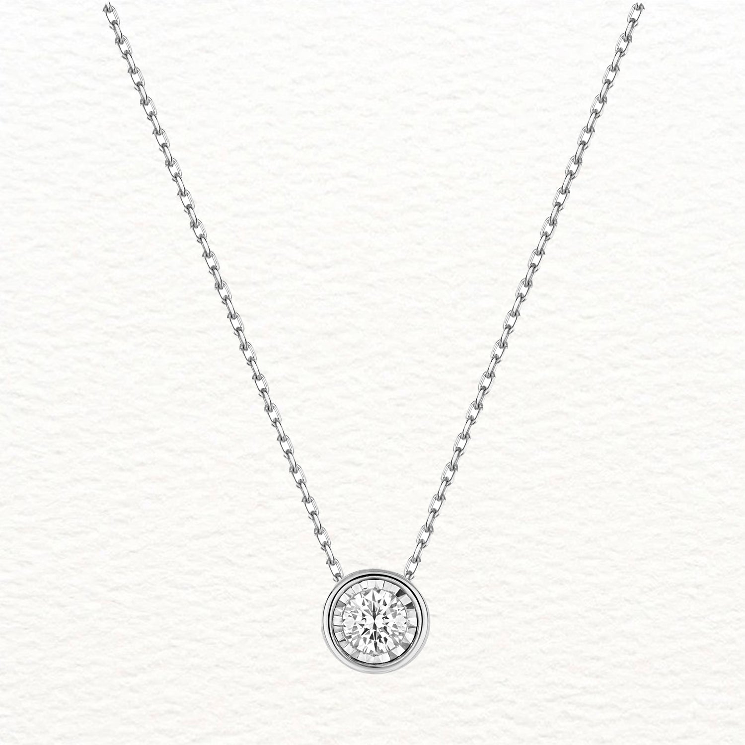 18K Gold Diamond Illusion Rubover Necklace