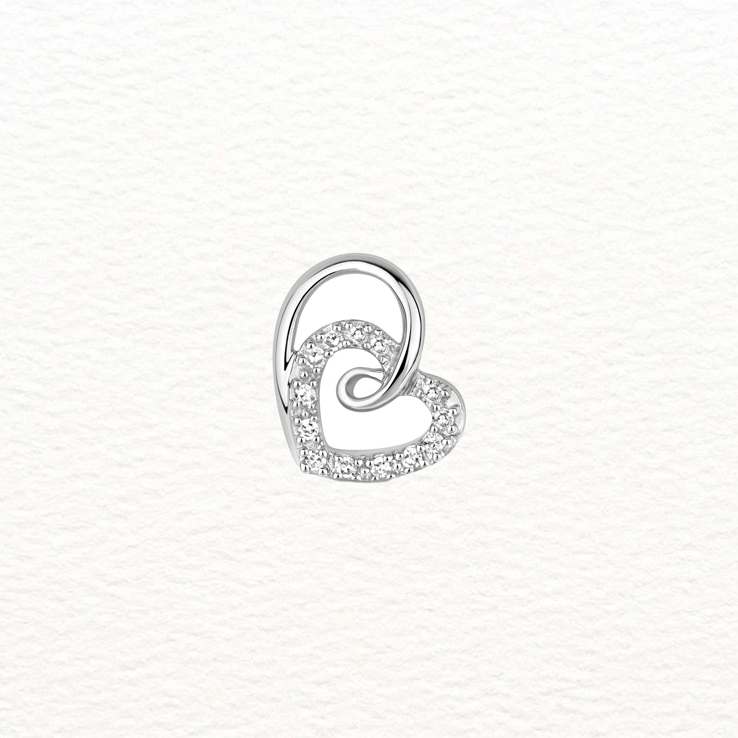 18K Gold and Diamond Heart Thread Pendant